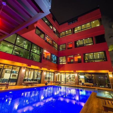 Thongtara House Boutique Srinakarin Hotel Bangkok Exterior foto