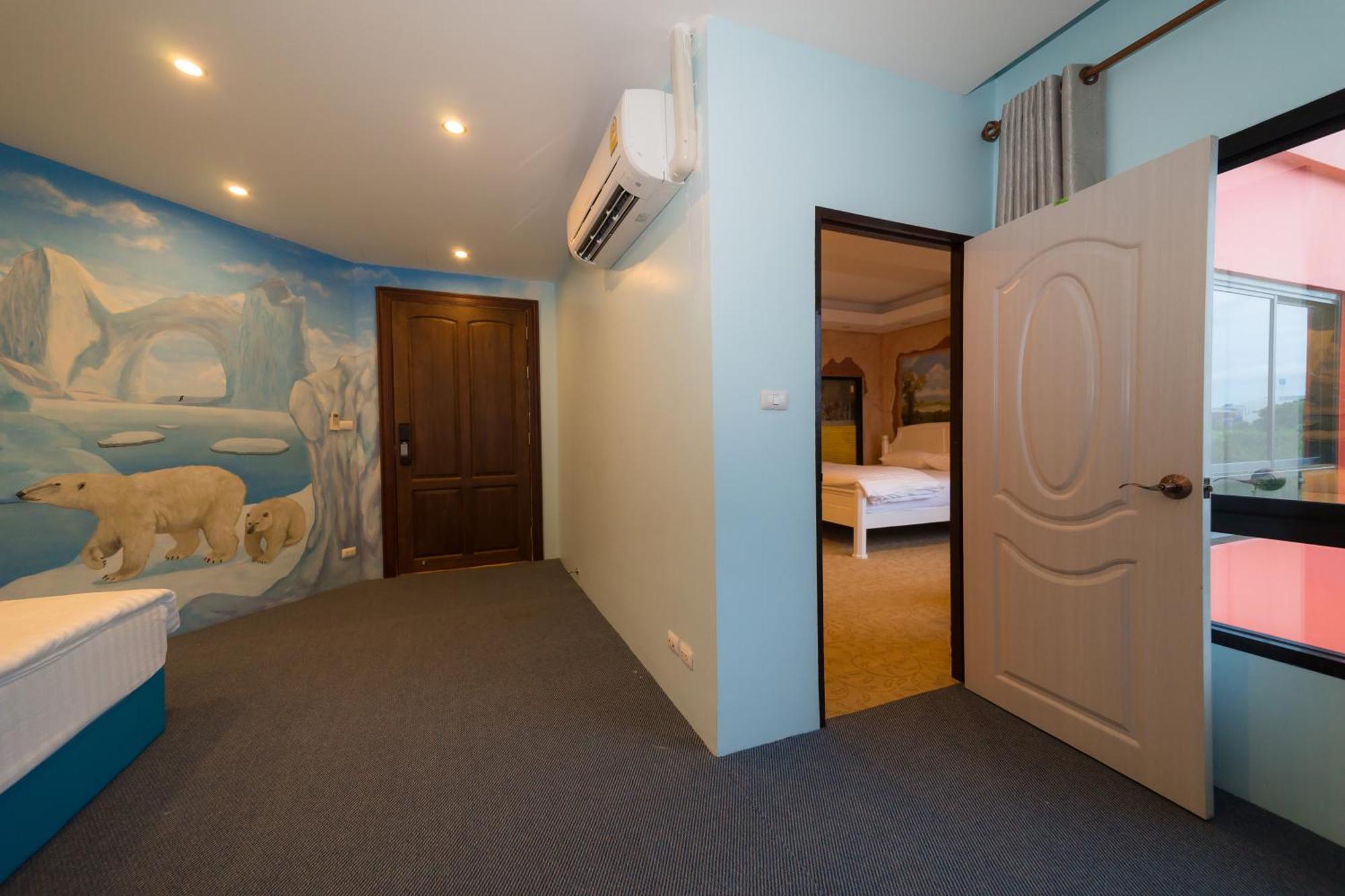 Thongtara House Boutique Srinakarin Hotel Bangkok Cameră foto